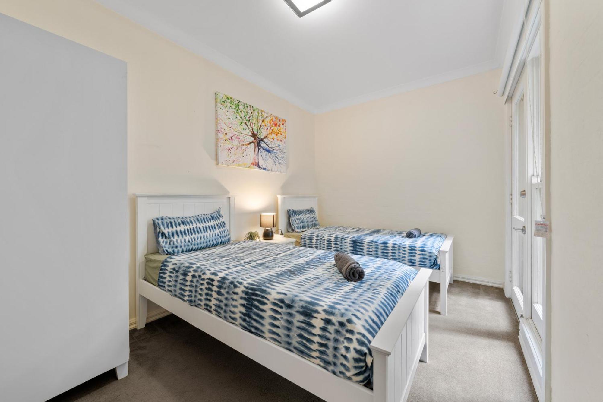 Ideally Located 3 Bedroom With Parking & & Darling Harbour-10 Mins Walk Casa vacanze Sydney